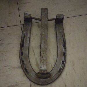 Rustic Antique Horseshoe And Railroad Spike Door Knocker Decor